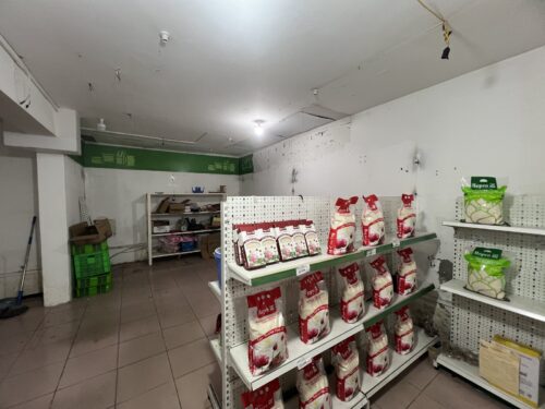 Khu phía trong mặt bằng 15 – 17 Đội Cấn, sàn lát gạch